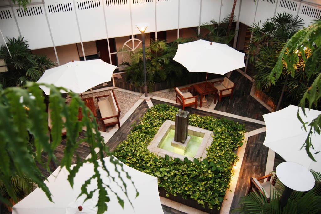 Hotel El Virrey Cordoba Exterior photo